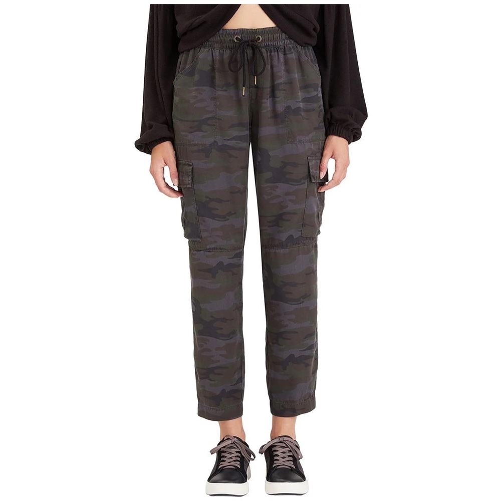 Sanctuary camo pants